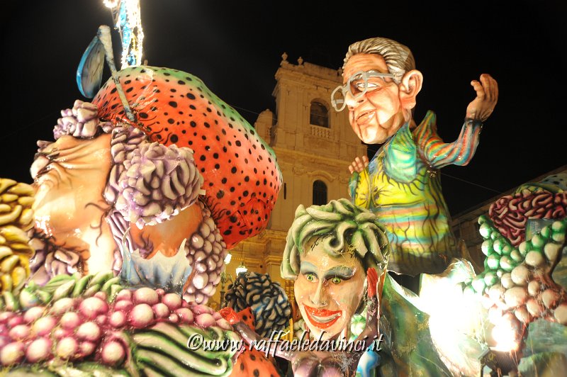 19.2.2012 Carnevale di Avola (372).JPG